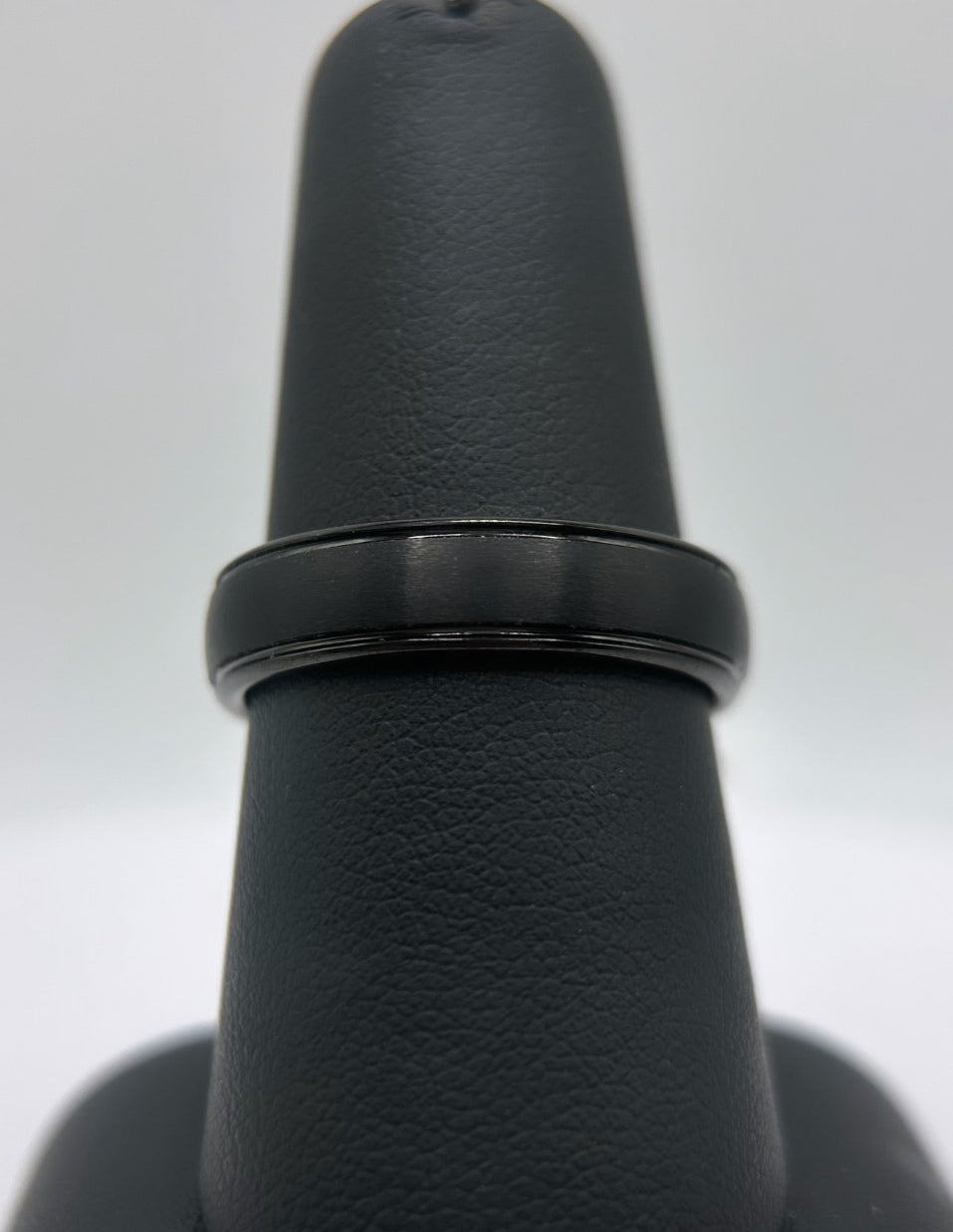 Black Tungsten 6mm Grooved Band