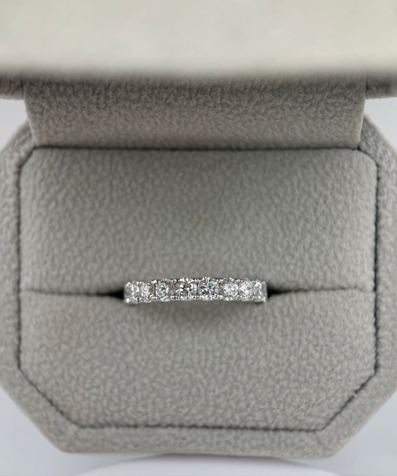 14K White Gold Wedding Band