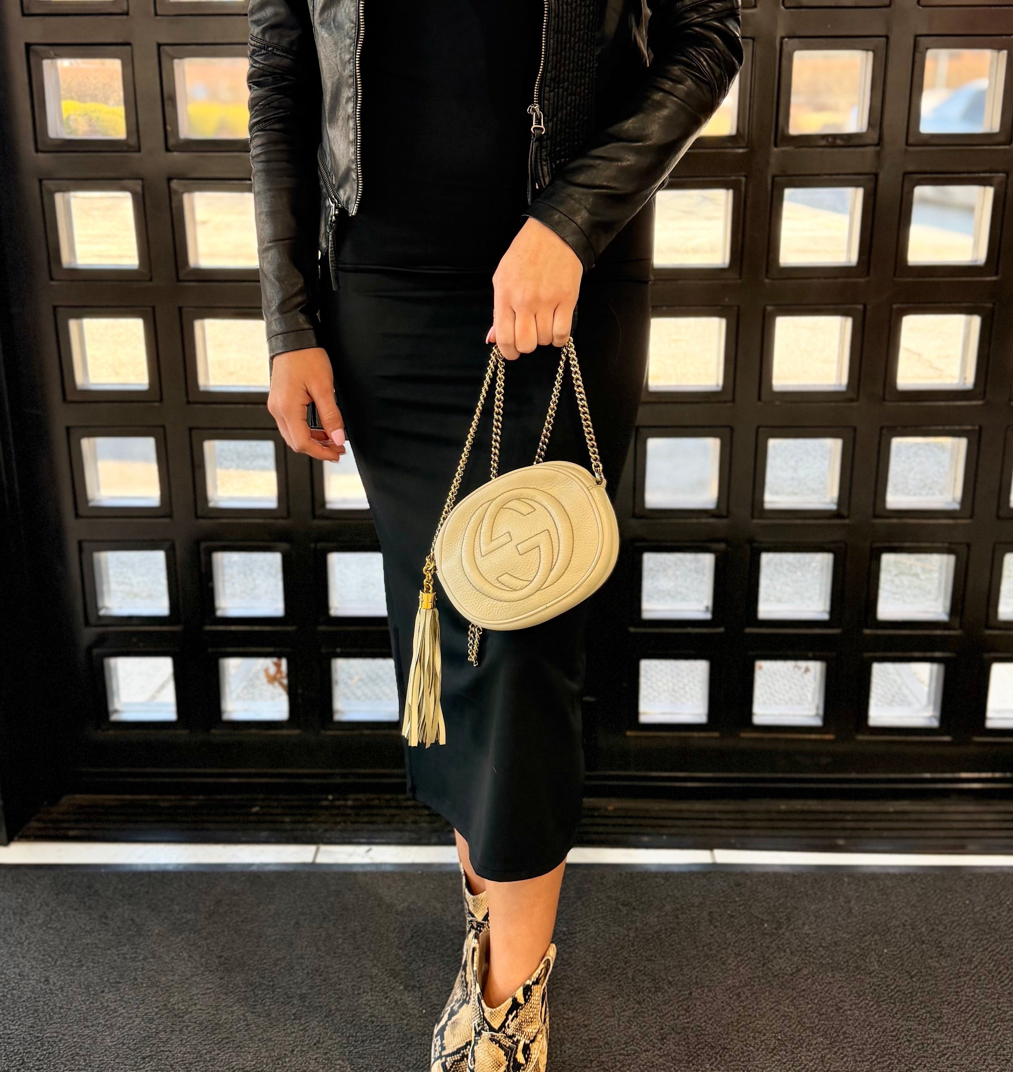 GG White Shoulder Bag